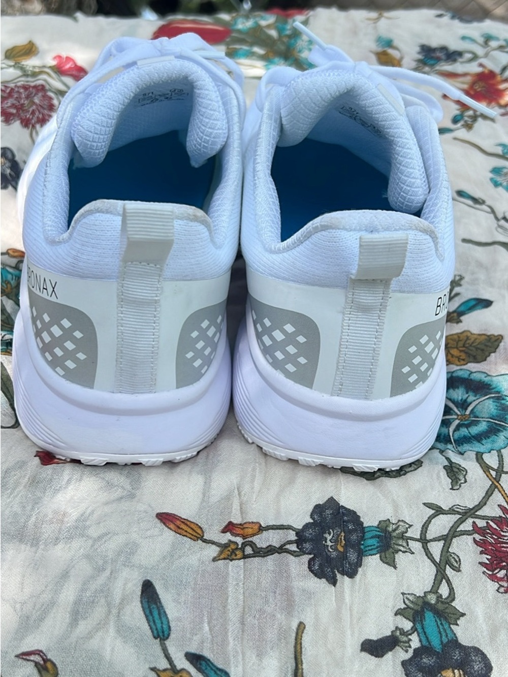 Bronx White Mesh Athletic Sneakers wide toe s 71 - Picture 4 of 6